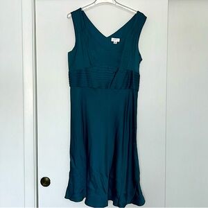 Ann Taylor LOFT Silk dress forest green